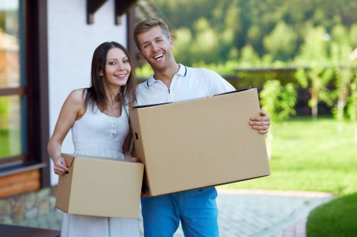 Office packing and unpacking support in central London